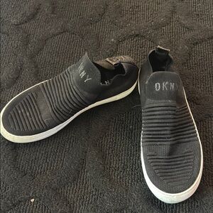 DKNY Black Slip-On Sneakers with‎ Knit Upper
